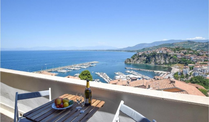 Amazing home in Agropoli with 2 Bedrooms