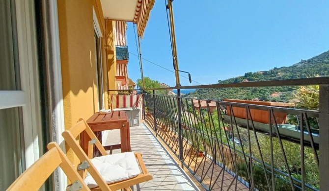 ALTIDO Bright Flat with 2 Balconies and Sea View