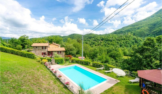 Stunning home in Abetone Cutigliano with Sauna, 7 Bedrooms and WiFi